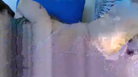 yummy72747 online show from October 28, 10:45 pm