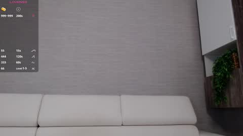 you babe online show from November 25, 8:03 am