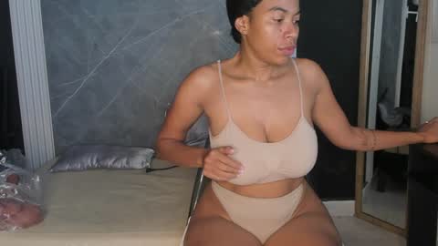 Yummyduo online show from February 8, 11:55 am