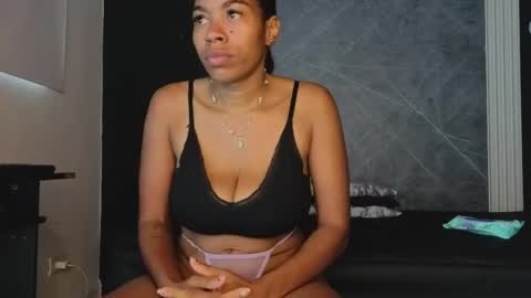 Yummyduo online show from October 8, 2:14 pm