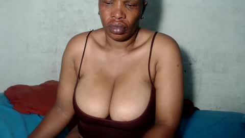 yummytittsxx online show from February 3, 3:42 am