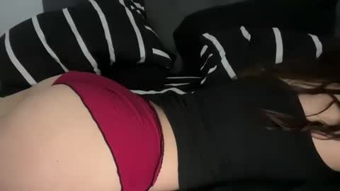 yummyybby online show from October 24, 6:26 pm