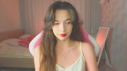 Snapshot of yuna_sunshy chatting on October 5, 12:53 am Yuna online show from October 5, 12:53 am