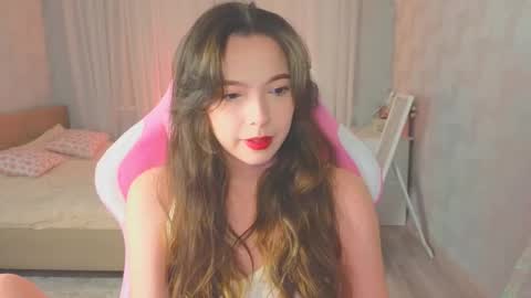 Snapshot of yuna_sunshy chatting on October 9, 12:08 am Yuna online show from October 9, 12:08 am