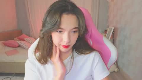 Snapshot of yuna_sunshy chatting on October 16, 11:50 pm Yuna online show from October 16, 11:50 pm