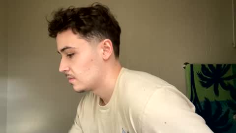 yungstudbev online show from March 1, 8:42 pm