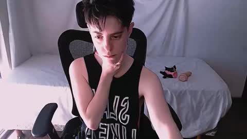 Yuyu online show from September 9, 4:28 pm