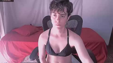 Yuyu online show from November 3, 5:36 pm