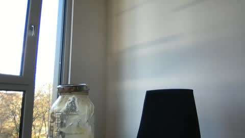 Snapshot of yvesbunnny chatting on November 19, 11:43 am yvesbunnny online show from November 19, 11:43 am