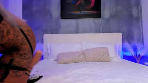 YviAnn online show from February 25, 9:31 am