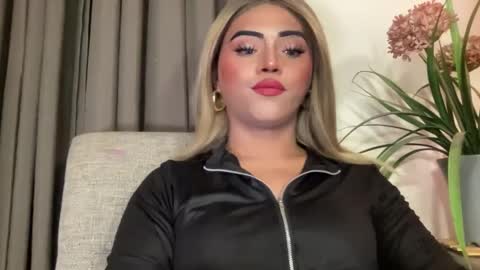 Miss Cali online show from February 3, 6:56 am