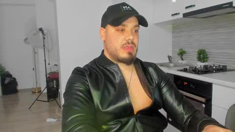 Snapshot of zackconnorsx chatting on February 3, 11:36 pm Zack online show from February 3, 11:36 pm