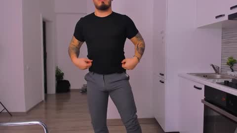 Snapshot of zackconnorsx chatting on February 12, 1:41 am Zack online show from February 12, 1:41 am