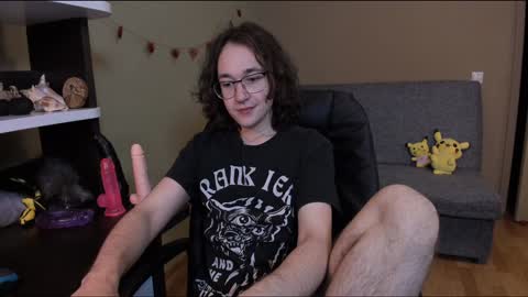 Snapshot of zackstivensen chatting on December 2, 11:51 pm Zachary next stream on monday online show from December 2, 11:51 pm