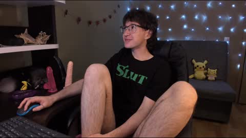 Snapshot of zackstivensen chatting on January 11, 11:24 pm Zachary next stream on monday online show from January 11, 11:24 pm