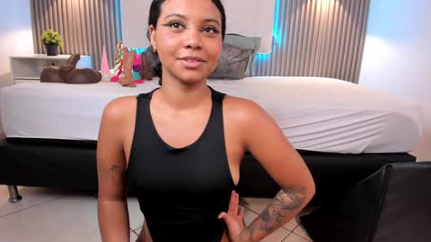 zafira online show from February 8, 5:39 pm