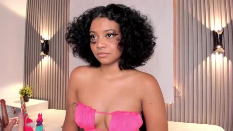 zafira online show from February 15, 3:50 pm