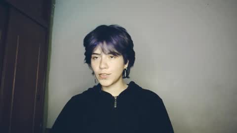 Snapshot of zafira_raven chatting on September 18, 12:01 am zafira_raven online show from September 18, 12:01 am