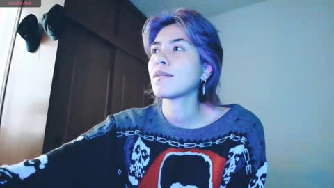 Snapshot of zafira_raven chatting on October 21, 9:37 pm zafira_raven online show from October 21, 9:37 pm