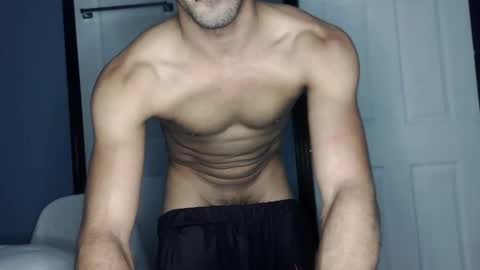 Snapshot of zamoraedii1994 chatting on December 4, 10:19 pm Edii online show from December 4, 10:19 pm