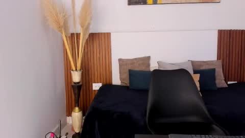 Zander online show from September 20, 1:12 pm