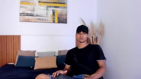 Zander online show from October 2, 1:07 pm