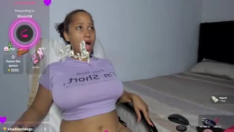 Zandra online show from February 1, 1:44 am