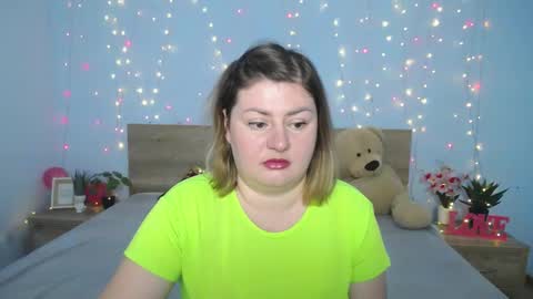 zannadreil online show from January 27, 7:03 pm