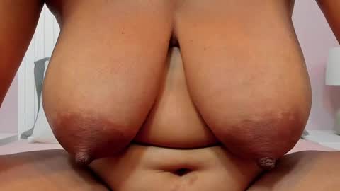 zara lopez online show from December 30, 7:32 pm