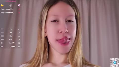 Criss  online show from November 2, 7:38 pm