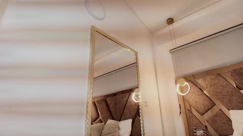 Snapshot of zarah_andrews chatting on September 15, 12:16 pm Zarah Andrews online show from September 15, 12:16 pm