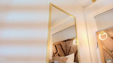 Snapshot of zarah_andrews chatting on September 28, 1:16 pm Zarah Andrews online show from September 28, 1:16 pm