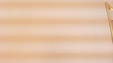 Snapshot of zarah_andrews chatting on October 8, 11:52 am Zarah Andrews online show from October 8, 11:52 am