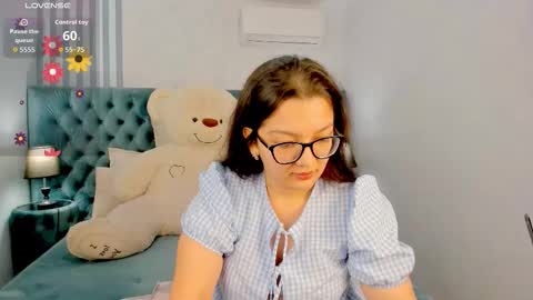 Zarifa online show from October 18, 2:07 pm