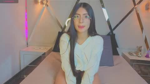 Snapshot of zariival chatting on December 17, 7:42 pm zariival online show from December 17, 7:42 pm