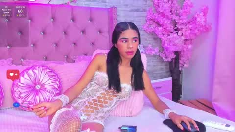 zaryjonnes online show from October 13, 9:04 pm