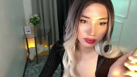 zelainalovetocum online show from January 18, 7:04 pm