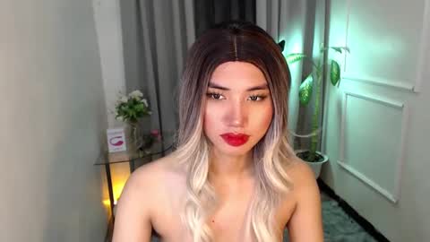 zelainalovetocum online show from January 24, 3:00 am