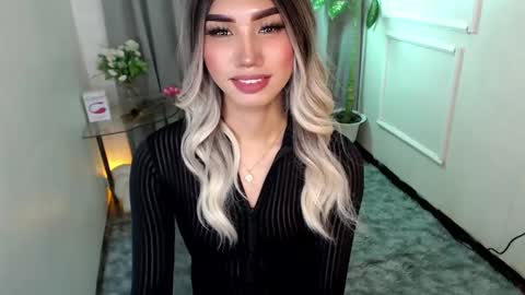 zelainalovetocum online show from February 3, 4:57 am