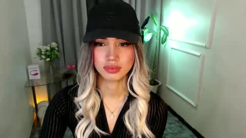 zelainalovetocum online show from February 15, 4:03 am