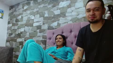 Snapshot of zelda_kuro chatting on November 27, 3:30 am Zelda And Kuro online show from November 27, 3:30 am