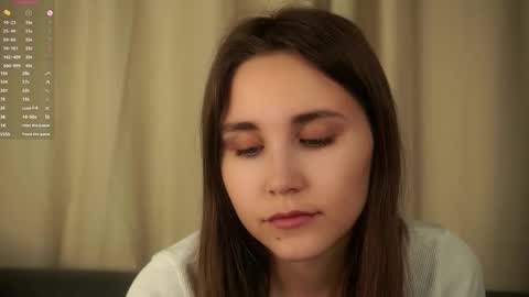 Emilia online show from October 29, 1:19 am