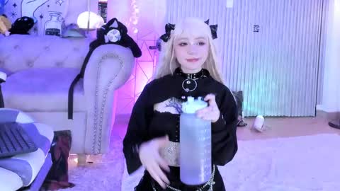    online show from September 14, 2:38 pm