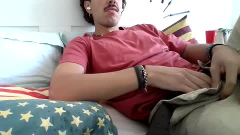 Snapshot of zeta214 chatting on October 9, 11:19 am zeta214 online show from October 9, 11:19 am