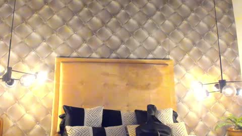 Snapshot of zeusjeff chatting on January 15, 7:01 pm zeus online show from January 15, 7:01 pm