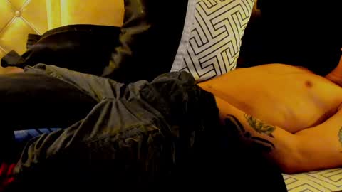 Snapshot of zeusjeff chatting on January 18, 3:16 pm zeus online show from January 18, 3:16 pm