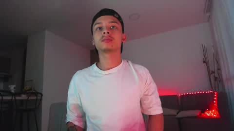 Snapshot of zeusjeff chatting on March 8, 10:56 pm zeus online show from March 8, 10:56 pm