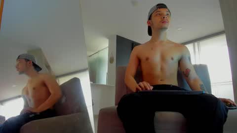 Snapshot of zeusjeff chatting on September 16, 3:13 pm zeus online show from September 16, 3:13 pm