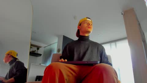 Snapshot of zeusjeff chatting on October 4, 7:56 pm zeus online show from October 4, 7:56 pm