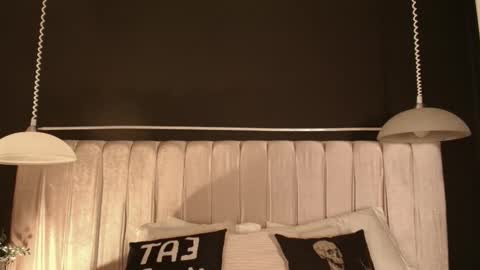 zhally_dee online show from November 15, 7:43 pm